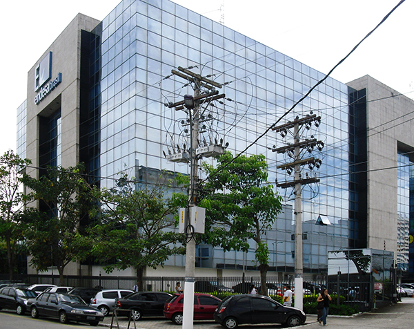 NOJA Power OSM Recloser Installation