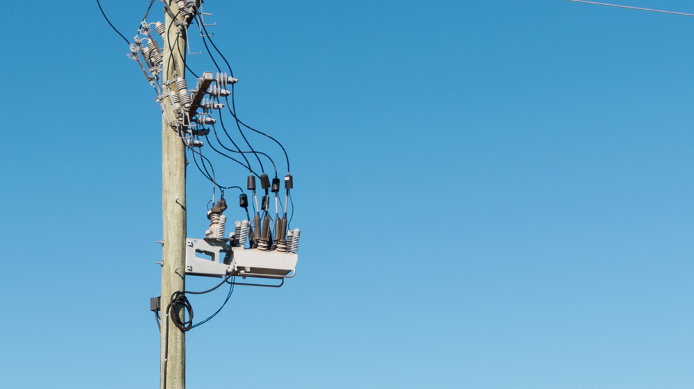 NOJA Power OSM recloser installation