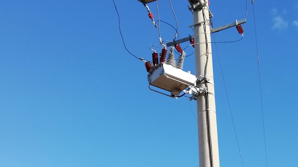 NOJA Power OSM recloser installation