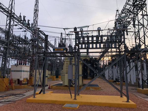 NOJA Power OSM Recloser installed in a substation capacitor switching application, Mexico
