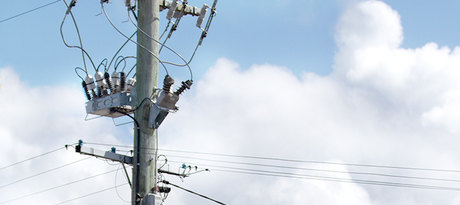 NOJA Power OSM Recloser Installation with Surge Arresters